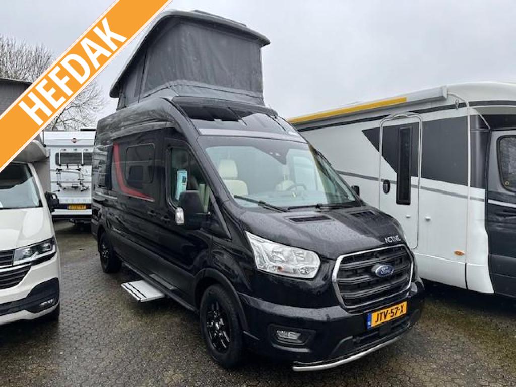 Bürstner Lineo C 590 AUTOMAAT + SLAAPDAK + TREKHAAK, Caravans en Kamperen, Campers, Automaat, Ringverwarming, Bedrijf, Diesel