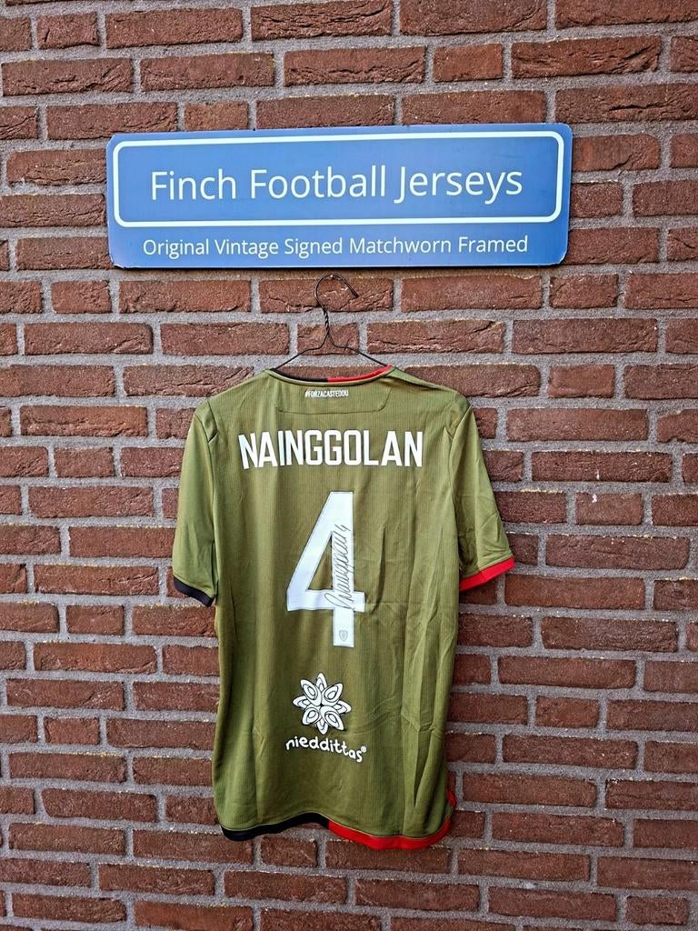 SIGNED CAGLIARI AWAY 2019/2020 RADJA NAINGGOLAN 4, Ophalen of Verzenden, Nieuw, Buitenlandse clubs, Shirt