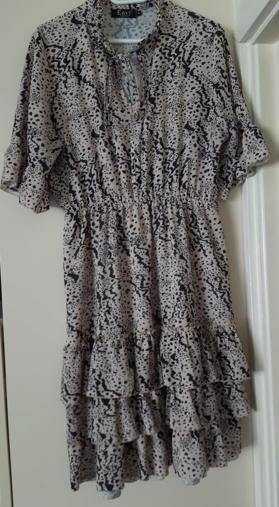 Jurk XL, Kleding | Dames, Jurken, Beige, Maat 46/48 (XL) of groter, Ophalen of Verzenden, Knielengte