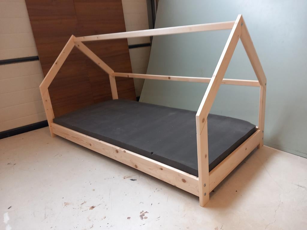 Vloerbed Huisje 70x150 (ook in andere maten), Ophalen, Nieuw, 180 cm of meer, 85 tot 100 cm