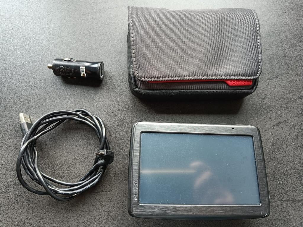 TomTom navigatie – model 4EQ50 Z1230, Ophalen of Verzenden, Gebruikt