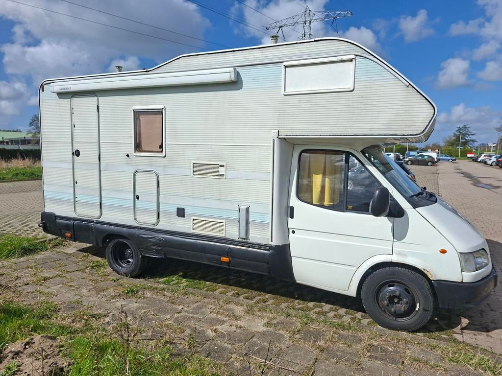 Camper Ford Transit alkoof met nieuwe APK, Caravans en Kamperen, Alkoof, Ringverwarming, Treinzit, Particulier