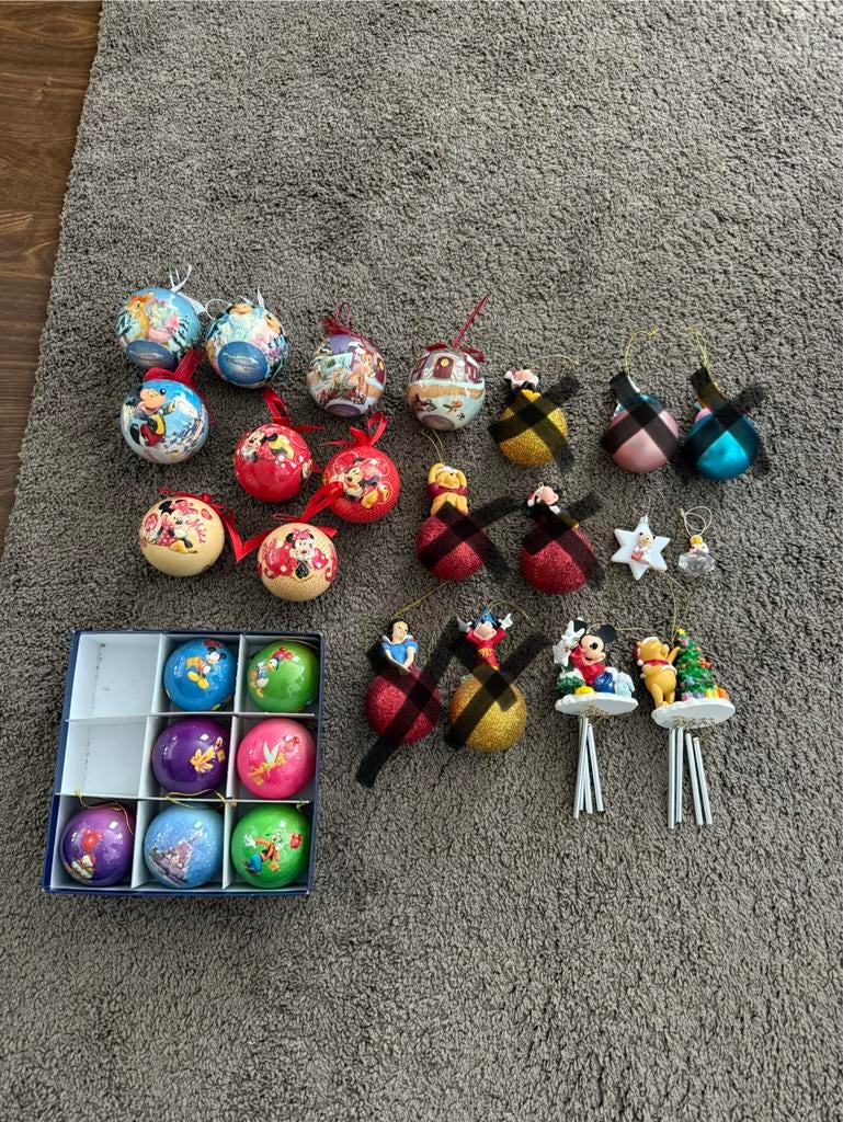 Disney kerstballen, Ophalen of Verzenden, Zo goed als nieuw, Beeldje of Figuurtje