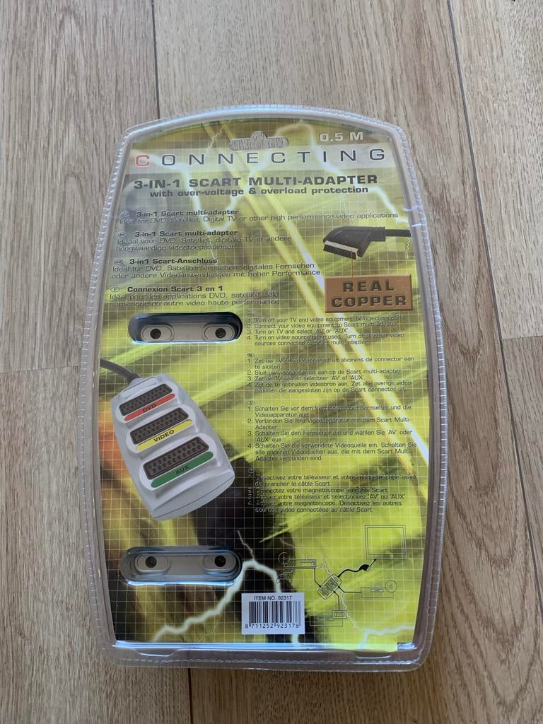 Connecting 3-in-1 Scart Multi-Adapter 0.5M, Audio, Tv en Foto, Audiokabels en Televisiekabels, Ophalen of Verzenden, Zo goed als nieuw