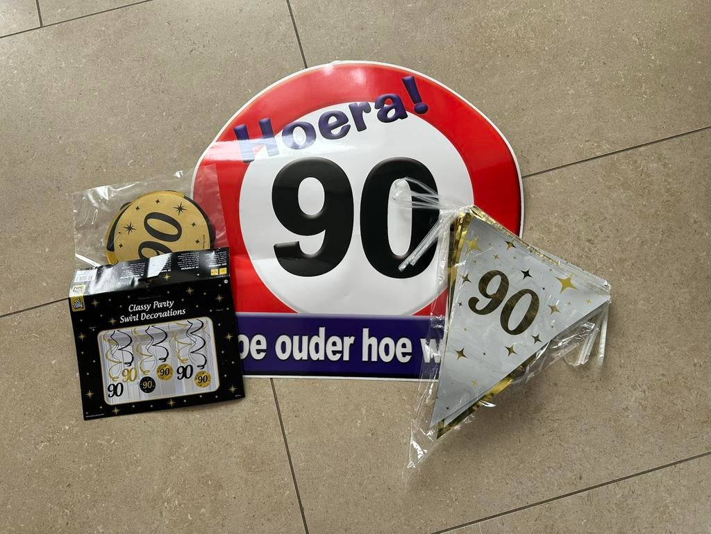 Versiering 90 jaar, Ophalen of Verzenden, Gebruikt, Versiering, Verjaardag