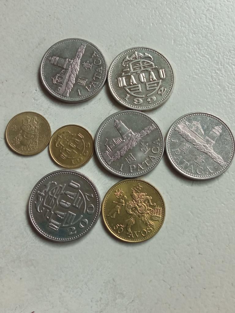 Macau lot munten., Ophalen of Verzenden, Losse munt