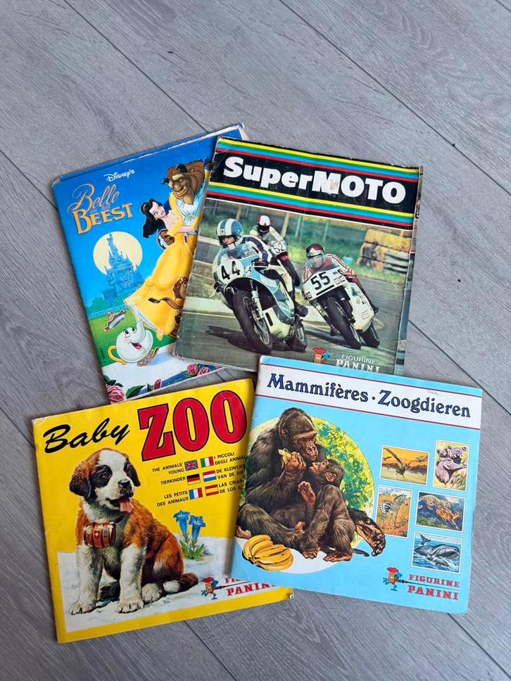 Partij Vintage Panini Stickeralbums + Disney Boek 70/’80, Boeken, Prentenboeken en Plaatjesalbums, Gelezen, Plaatjesalbum, Ophalen