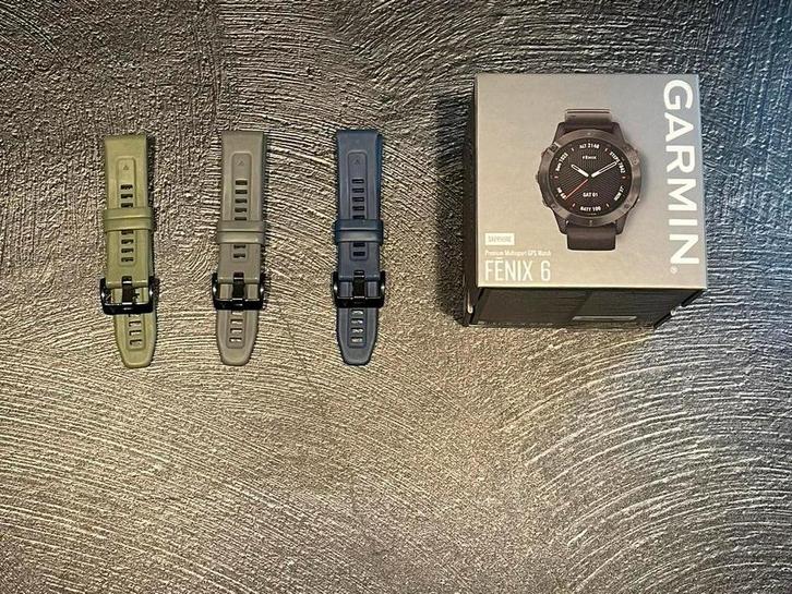 Garmin Fenix 6 pro saffier Carbon grey DLC, zwarte polsband, Verzamelen, Speldjes, Pins en Buttons, Zo goed als nieuw, Ophalen