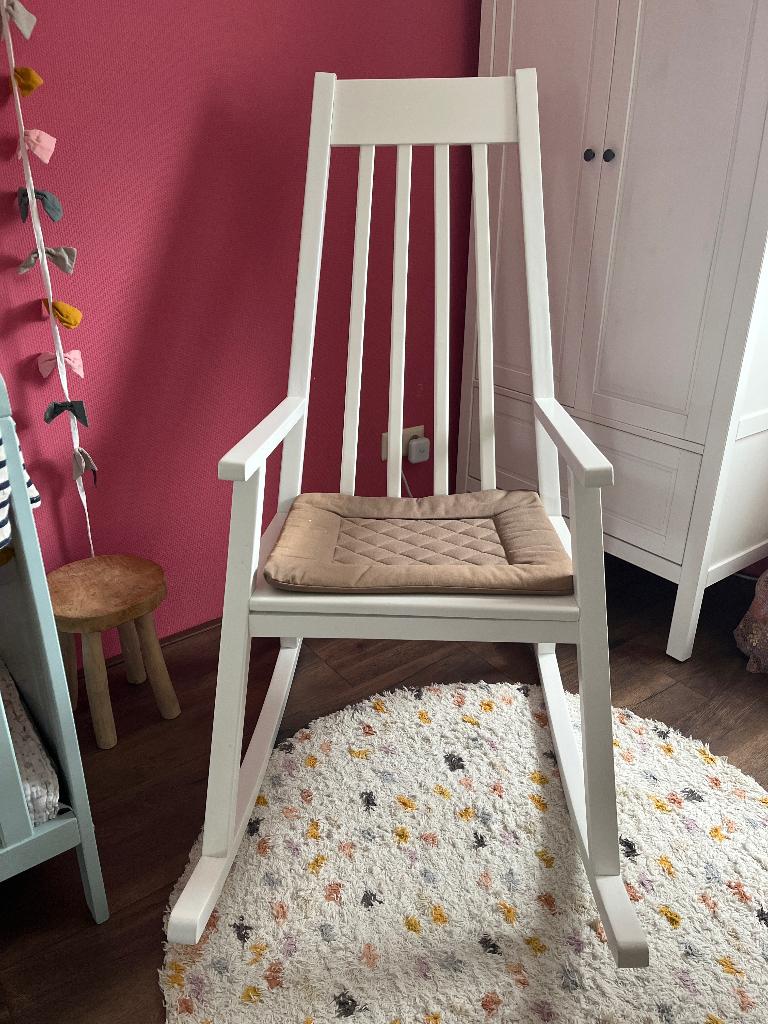Schommelstoel, Huis en Inrichting, Stoelen, Ophalen, Gebruikt, Wit, Eén