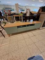 Televisiemeubel met lades en open vakken, Ophalen