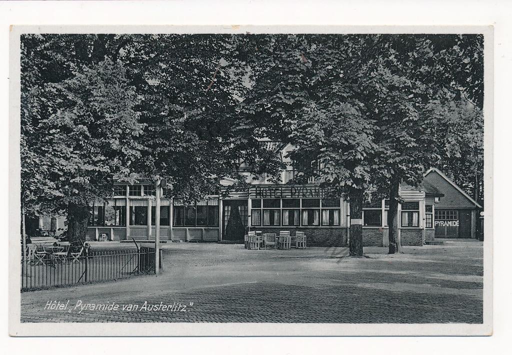 Austerlitz - Hotel Pyramide van Austerlitz [KRST003-5285, Verzamelen, Ansichtkaarten | Nederland, Verzenden, 1940 tot 1960, Ongelopen