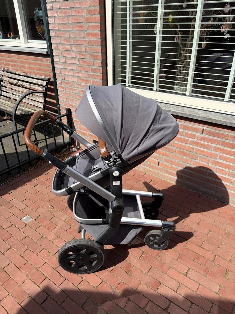 Joolz Day 3 kinderwagen - Gebruikt maar nog prima!, Kinderen en Baby's, Kinderwagens en Combinaties, Verstelbare duwstang, Zo goed als nieuw