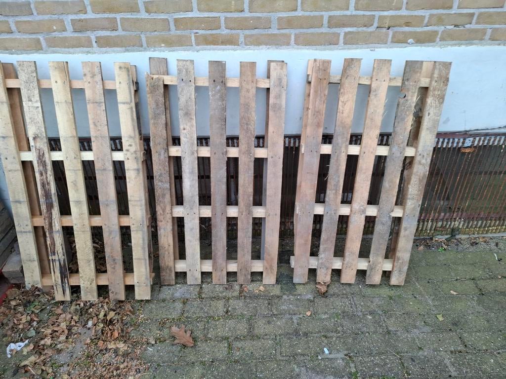 7 pellets gratis af te halen, Tuin en Terras, Tuinhekken en Hekwerk, Ophalen, IJzer, Tuinhek