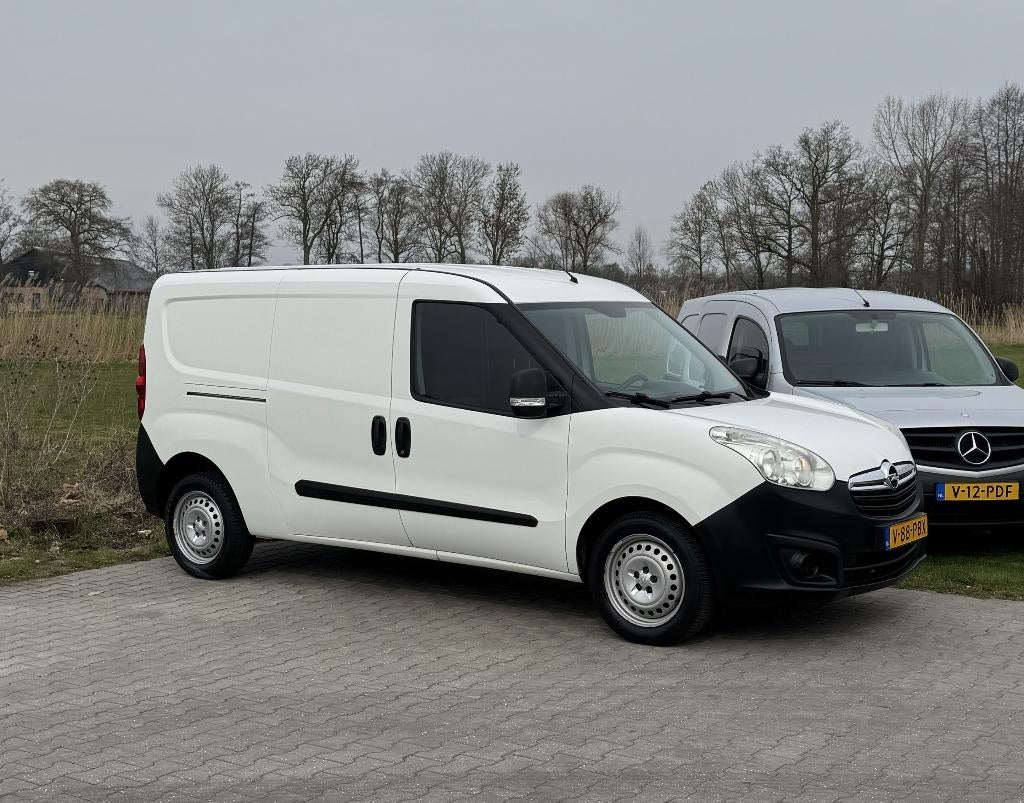 Opel Combo 1.4 Benzine L2H1 Maxi Dubbele Schuifdeur Marge, Auto's, Voorwielaandrijving, Euro 5, Stof, Zwart