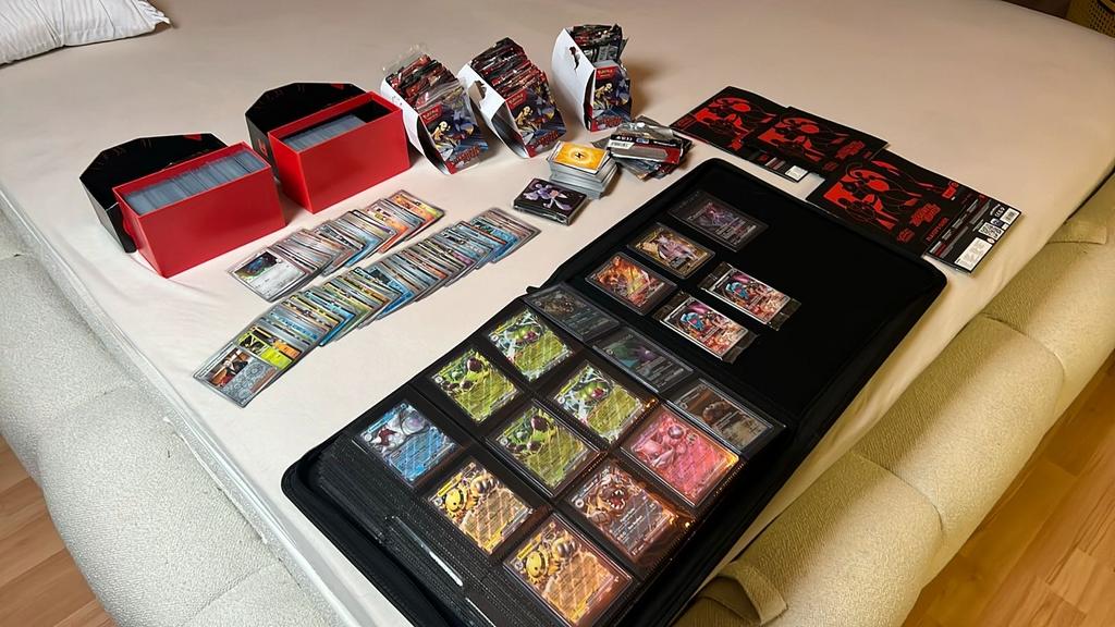 Partij Pokemon kaarten Destined Rivals, Ophalen of Verzenden, Gebruikt, Meerdere kaarten, Foil