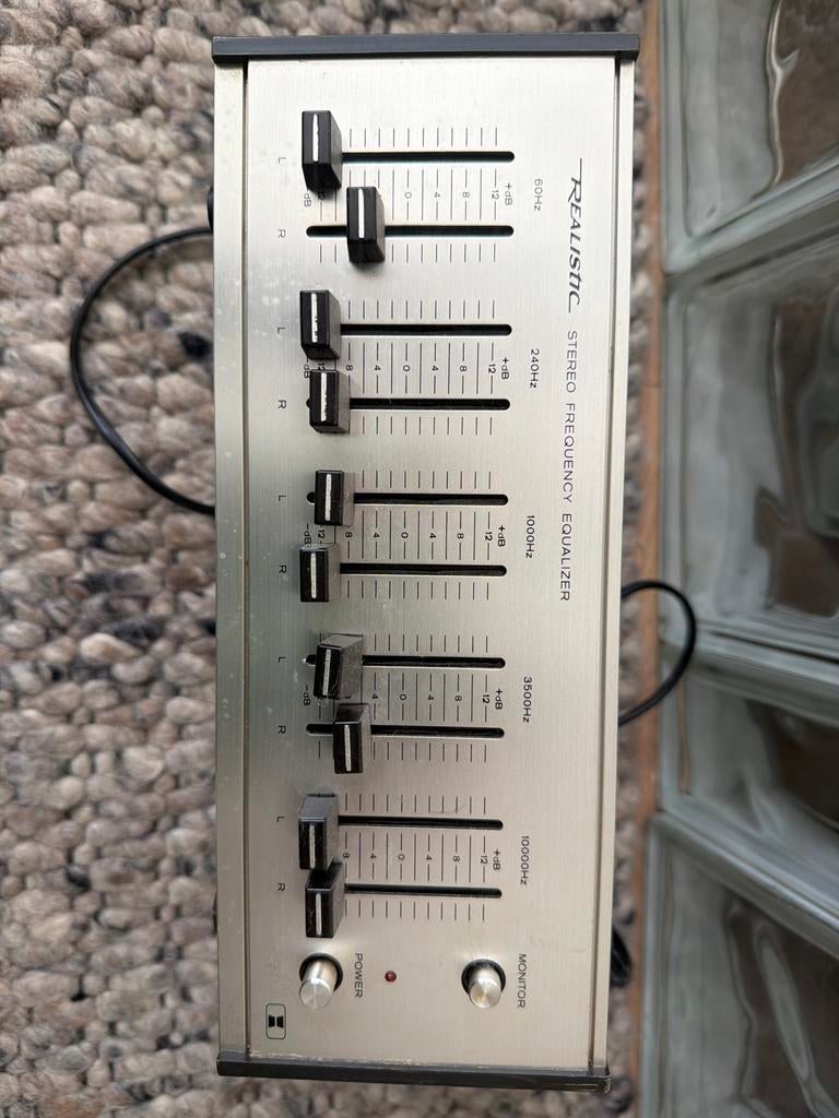 Realistic Stereo Frequentie Equalizer - Vintage Audio, Ophalen, Gebruikt, Stereo, Overige merken