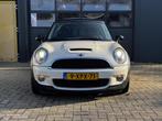 Mini Mini 1.6 Cooper S | Pano | Airco | stoelverwarming, Voorwielaandrijving, Gebruikt, 750 kg, 4 cilinders