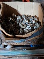 Partij aardklemmen, Doe-het-zelf en Verbouw, IJzerwaren en Bevestigingsmiddelen, Ophalen of Verzenden, Gebruikt, Minder dan 50 mm
