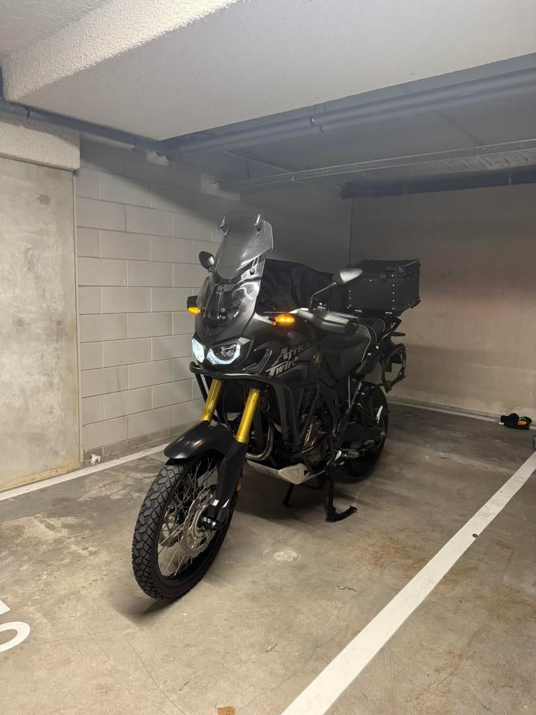 Honda CRF1000L Africa Twin - Full Option - Dealer- Lage KM, Motoren, 2 cilinders, Particulier, Meer dan 35 kW, Toermotor