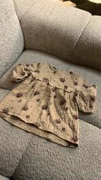Z8 jurkje maat 74 – beige met schelpjes, Kinderen en Baby's, Babykleding | Maat 74, Meisje, ., Jurkje of Rokje, Ophalen of Verzenden