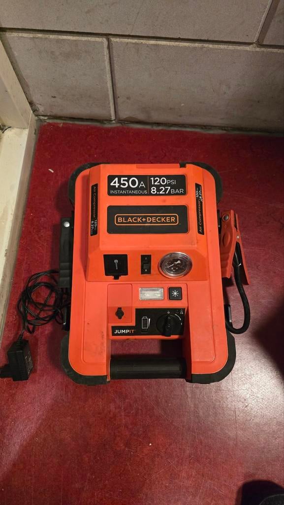 Black+Decker Jumpstarter met Compressor 450A 120PSI, Auto diversen, Ophalen, Gebruikt
