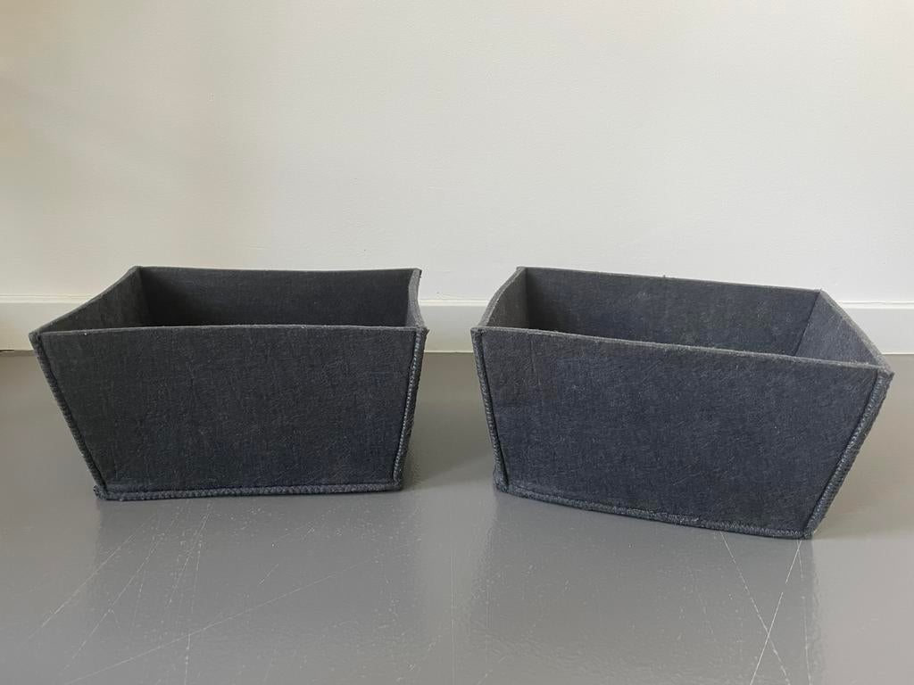 Vilten manden 2 stuks, Huis en Inrichting, Woonaccessoires | Schalen en Manden, Overige materialen, Gebruikt, Mand, Ophalen of Verzenden