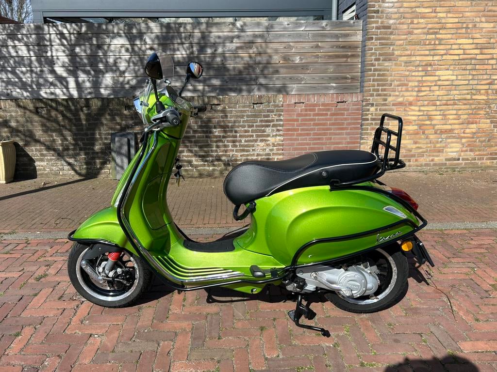 Vespa sprint 45 km nieuw staat, Fietsen en Brommers, Scooters | Vespa, Maximaal 45 km/u, Nieuw, Vespa S, Ophalen of Verzenden