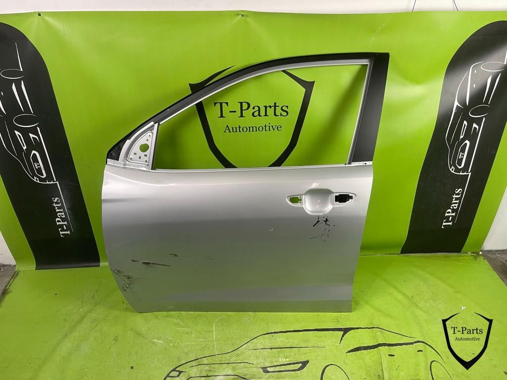 hyundai i20 links voor portier deur 15+