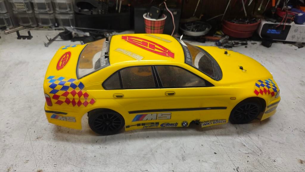 Te koop mooie carson, Gebruikt, Ophalen of Verzenden, Schaal 1:10, Auto onroad