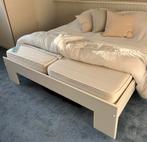 Dekbed 160x200 en 2 kussens, Ophalen, Zo goed als nieuw, Tweepersoons