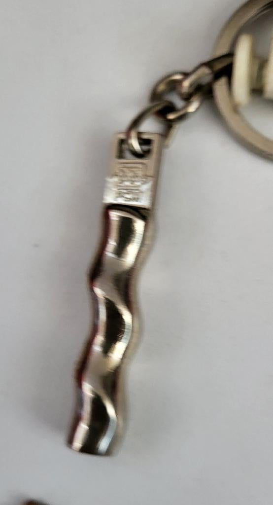 Sleutelhanger met uniek design, Verzamelen, Sleutelhangers, Ophalen of Verzenden, Gebruikt, Overige typen