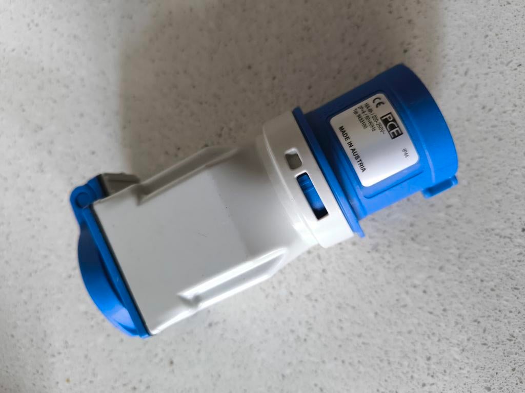 Verloopstekker 16A 3-polig -230V camping, caravan, vouwwagen, Ophalen of Verzenden