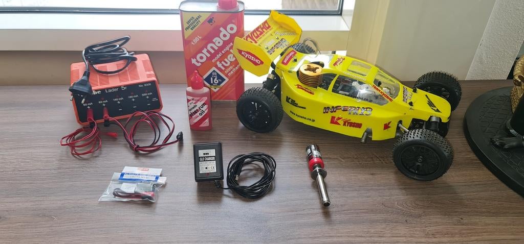 Kyosho Inferno Tr15. Vintage 1/ 10 scale Nitro Rc Buggy, Gebruikt, Auto offroad, Ophalen of Verzenden, Schaal 1:10