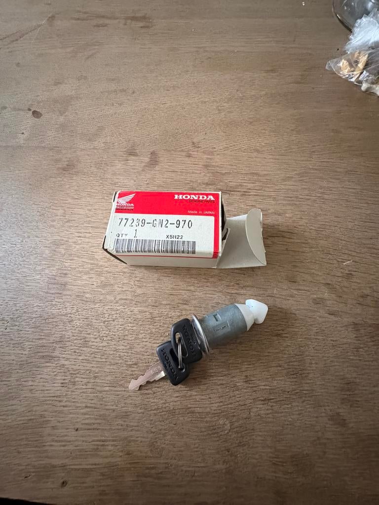Honda vision NOS, Ophalen of Verzenden, Zo goed als nieuw, Uitlaat, Overige merken