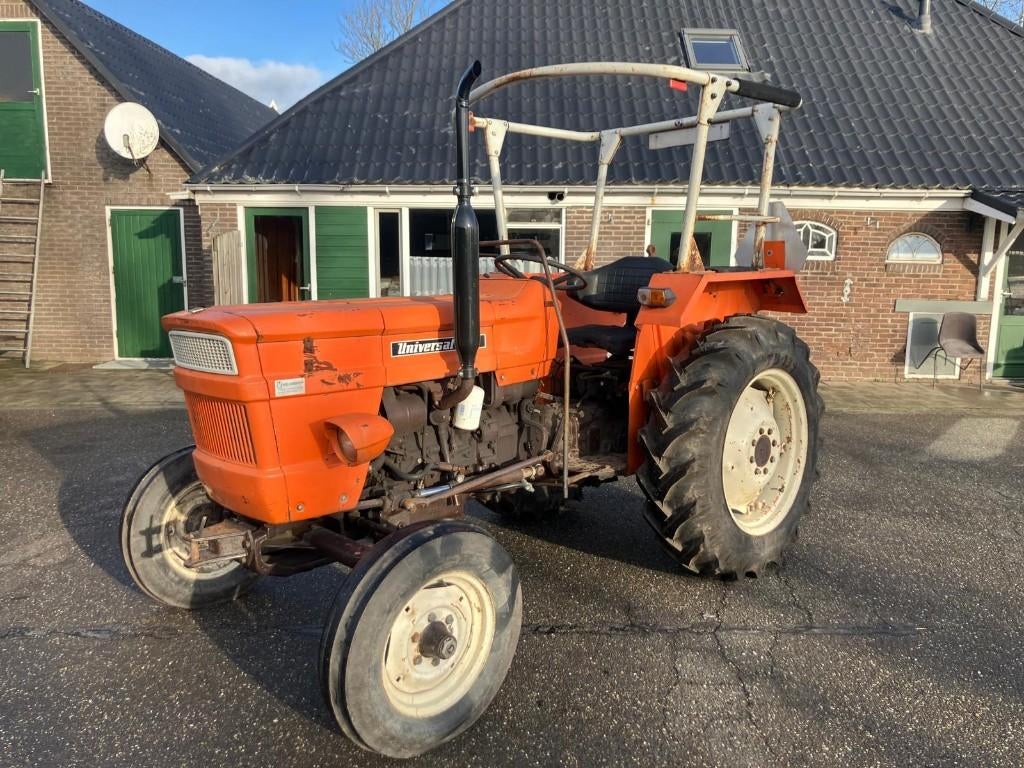 Universal 430 tractor, Gebruikt, Tot 2500, Tot 80 Pk, Ophalen