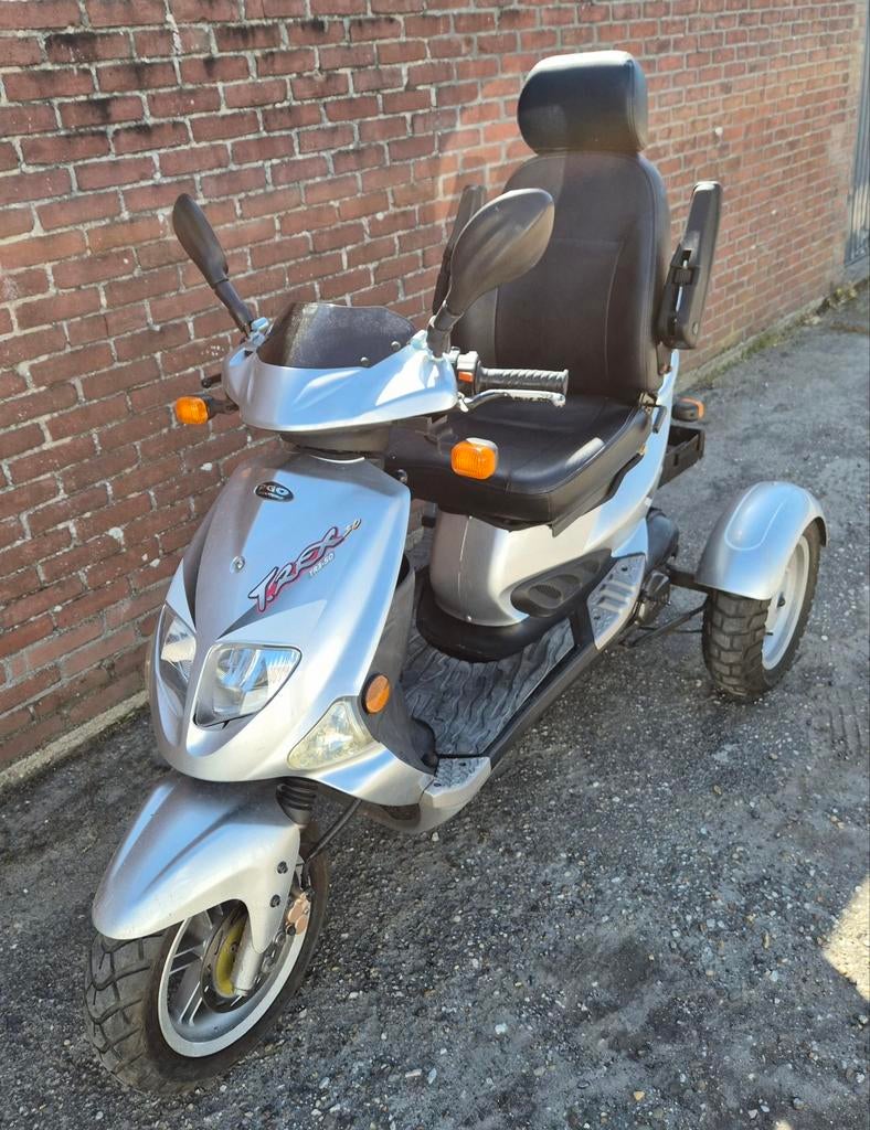 te koop pgo driewieler scooter in nette staat, Gebruikt, 16 km/u of meer, 46 km of meer, Ophalen