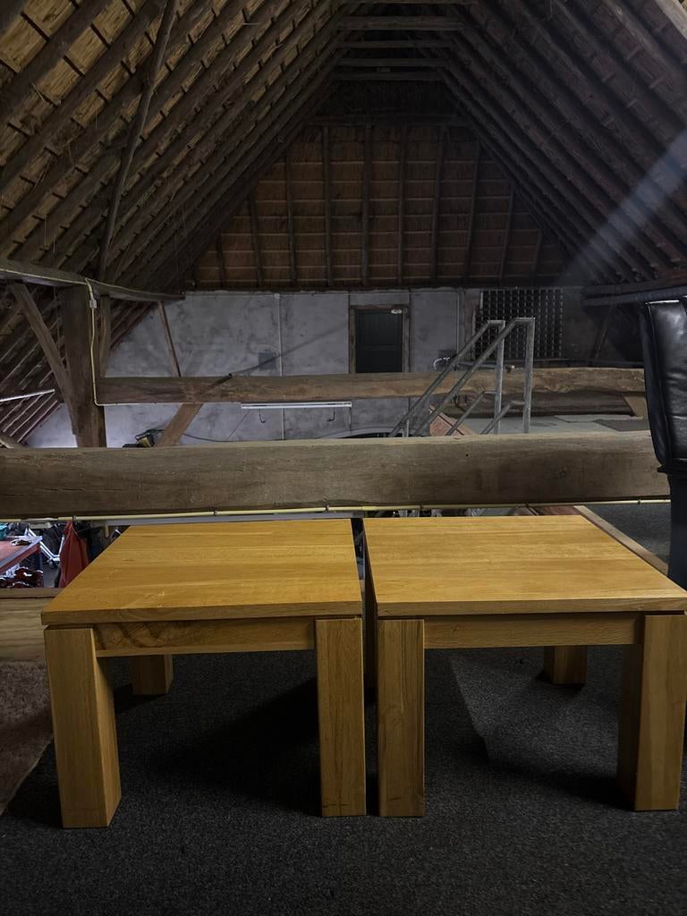 Twee Eiken salontafels 60x60, Ophalen, Gebruikt, Vierkant, 50 tot 100 cm