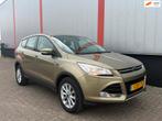 Ford Kuga 1.5 Titanium 4WD NAP, Auto diversen, Automaat, 1498 cc, Benzine, Groen