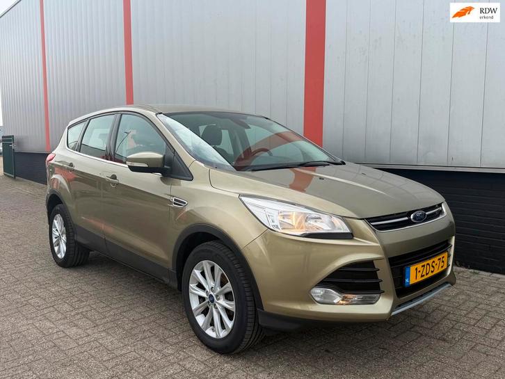 Ford Kuga 1.5 Titanium 4WD NAP, Auto diversen, Schadeauto's, Ford, Automaat, Benzine, SUV of Terreinwagen, Groen