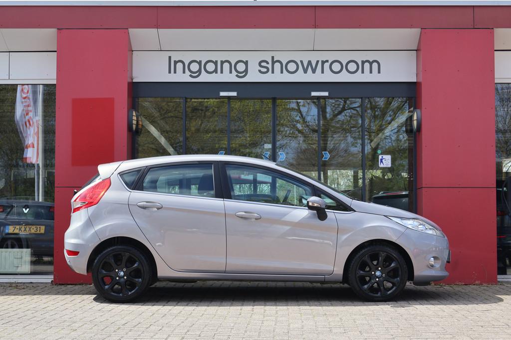 Ford Fiesta 5drs. 1.4 Titanium | Origineel NL | Climate Cont, Auto's, Euro 5, Stof, Zwart, Origineel Nederlands