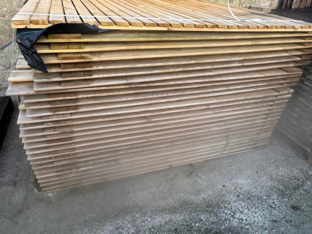 Nieuwe 21 planks schuttingen, Ophalen, 1 tot 2 meter, 6 meter of meer, Nieuw