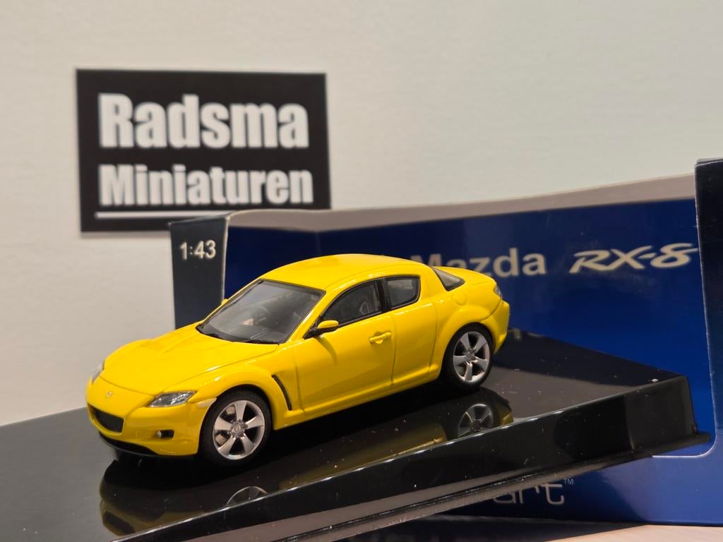 Mazda Rx-8 - Geel - 1:43 AUTOart, Hobby en Vrije tijd, Modelauto's | 1:43, Zo goed als nieuw, Auto, Overige merken, Ophalen of Verzenden