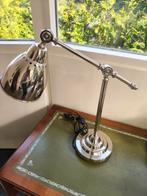 Stijlvolle tafellamp - zilver, Gebruikt, 50 tot 75 cm, Industrieel, Modern, Ophalen of Verzenden