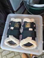 Eskadron beenkappen set M en L, Ophalen of Verzenden