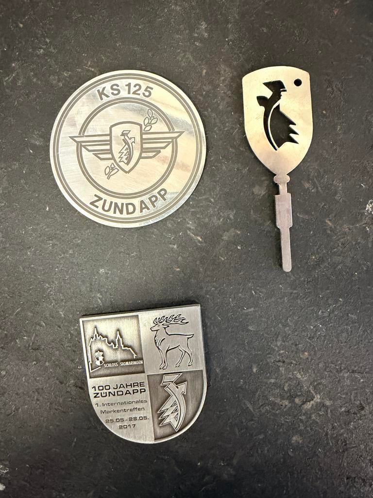 Zündapp Memorabilia Set: Medailles en Sleutelhanger, Ophalen of Verzenden, Zo goed als nieuw, Overige typen