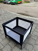 Inklapbare baby box met matrasje, Kinderen en Baby's, Boxen, Ophalen, Zo goed als nieuw