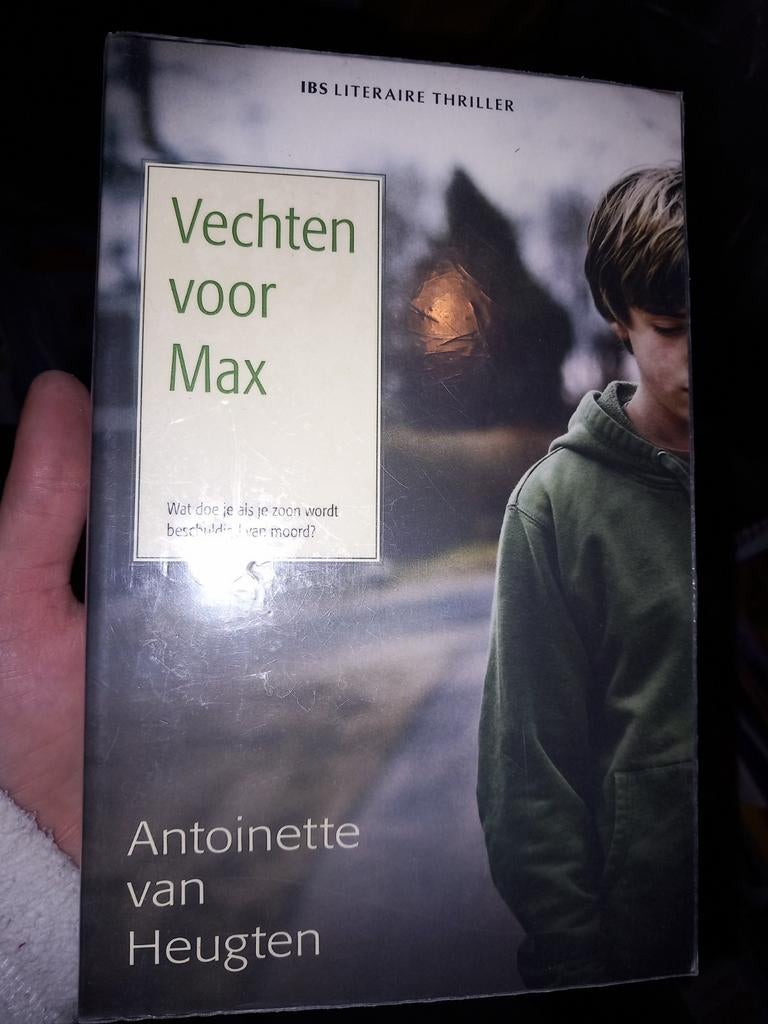Vechten voor Max - Antoinette van Heugten, Ophalen of Verzenden, Gelezen, Antoinette van Heugten, Nederland
