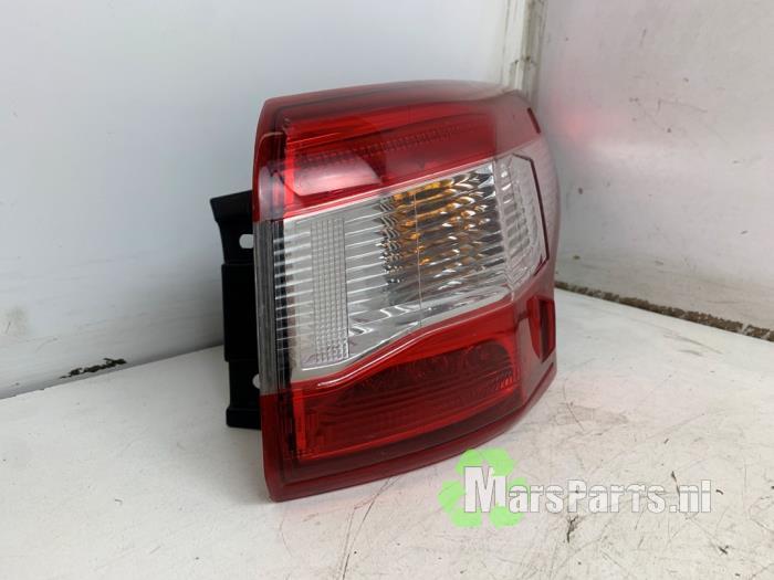 Achterlicht rechts van een Nissan Qashqai, Auto-onderdelen, Verlichting, Nissan, Gebruikt, 3 maanden garantie, Ophalen of Verzenden