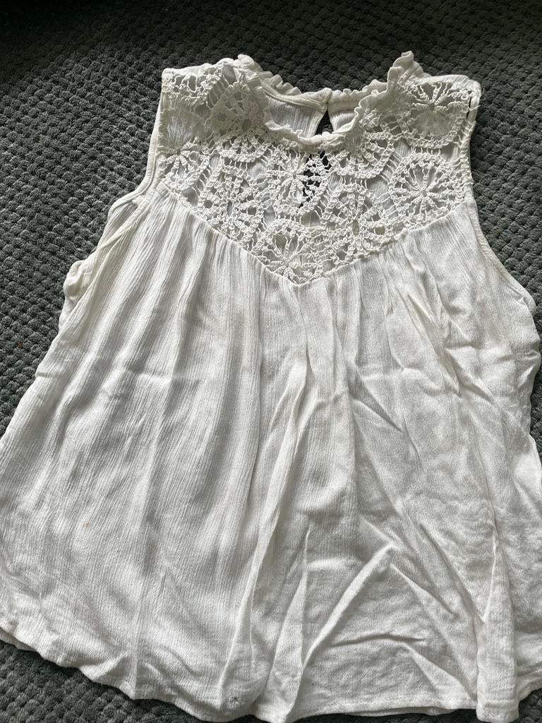 Wit hemdje met kant maat M, Wit, Zonder mouw, Gedragen, Ophalen