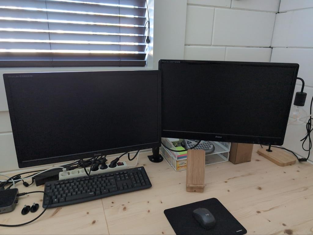Twee Iiyama ProLite monitoren, Ophalen of Verzenden, Full HD, 60 Hz of minder